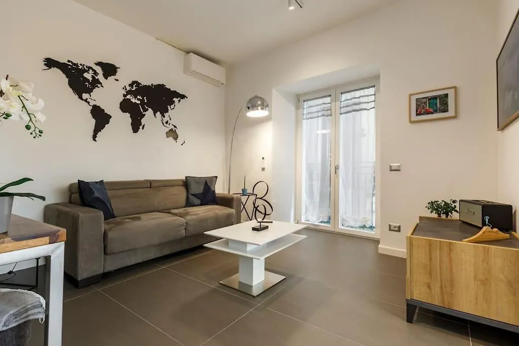 Casa Losito, Boutique Apartment 100 Mq In The Heart Of Naples!