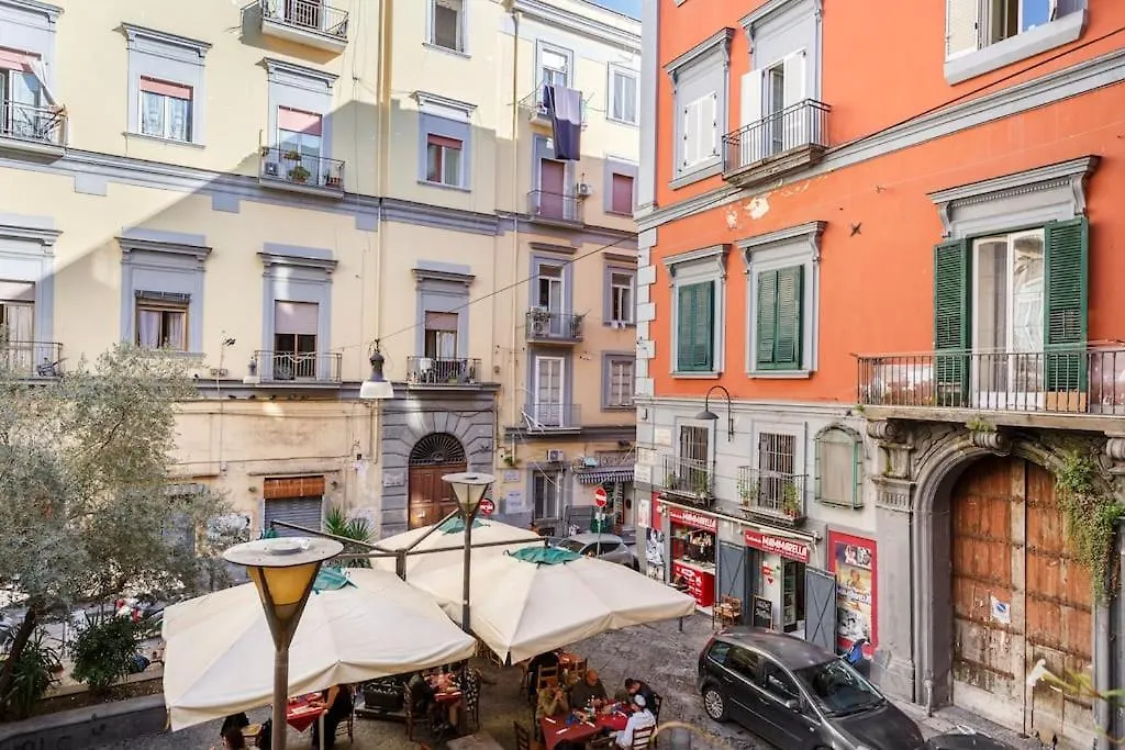 Casa Losito, Boutique Apartment 100 Mq In The Heart Of Naples!